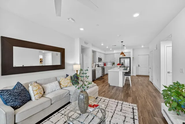 $844,000 | 5925 Charlotte Drive, Unit 408, San Jose, CA 95123