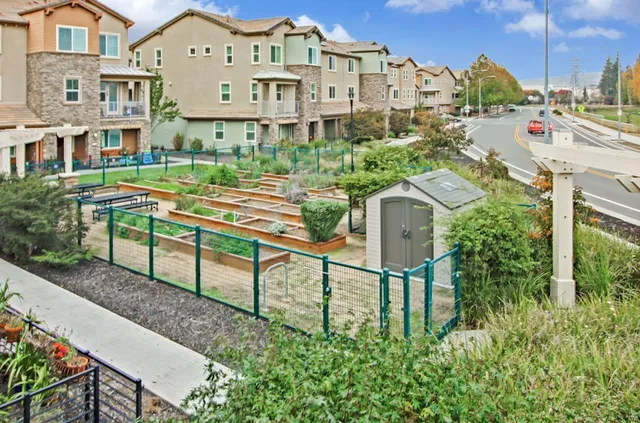 $844,000 | 5925 Charlotte Drive, Unit 408, San Jose, CA 95123
