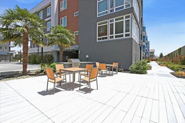$844,000 | 5925 Charlotte Drive, Unit 408, San Jose, CA 95123
