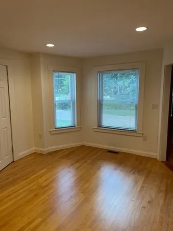 $2,200 | 82 Pleasant Street, Unit 1, Ayer, MA 01432
