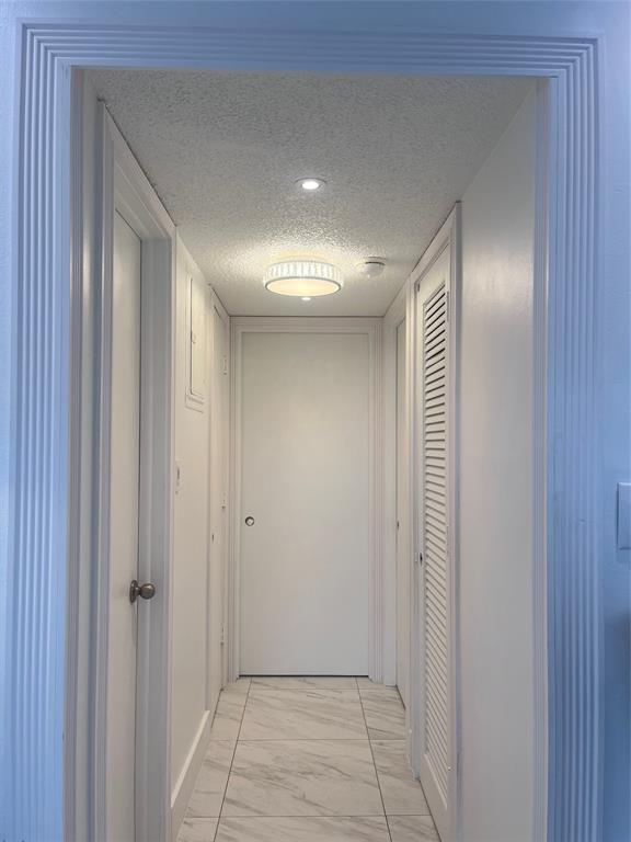 601 Southeast 5th Court, Unit 301 Fort Lauderdale, FL 33301 - Photo 18 of 28 a view of hallway