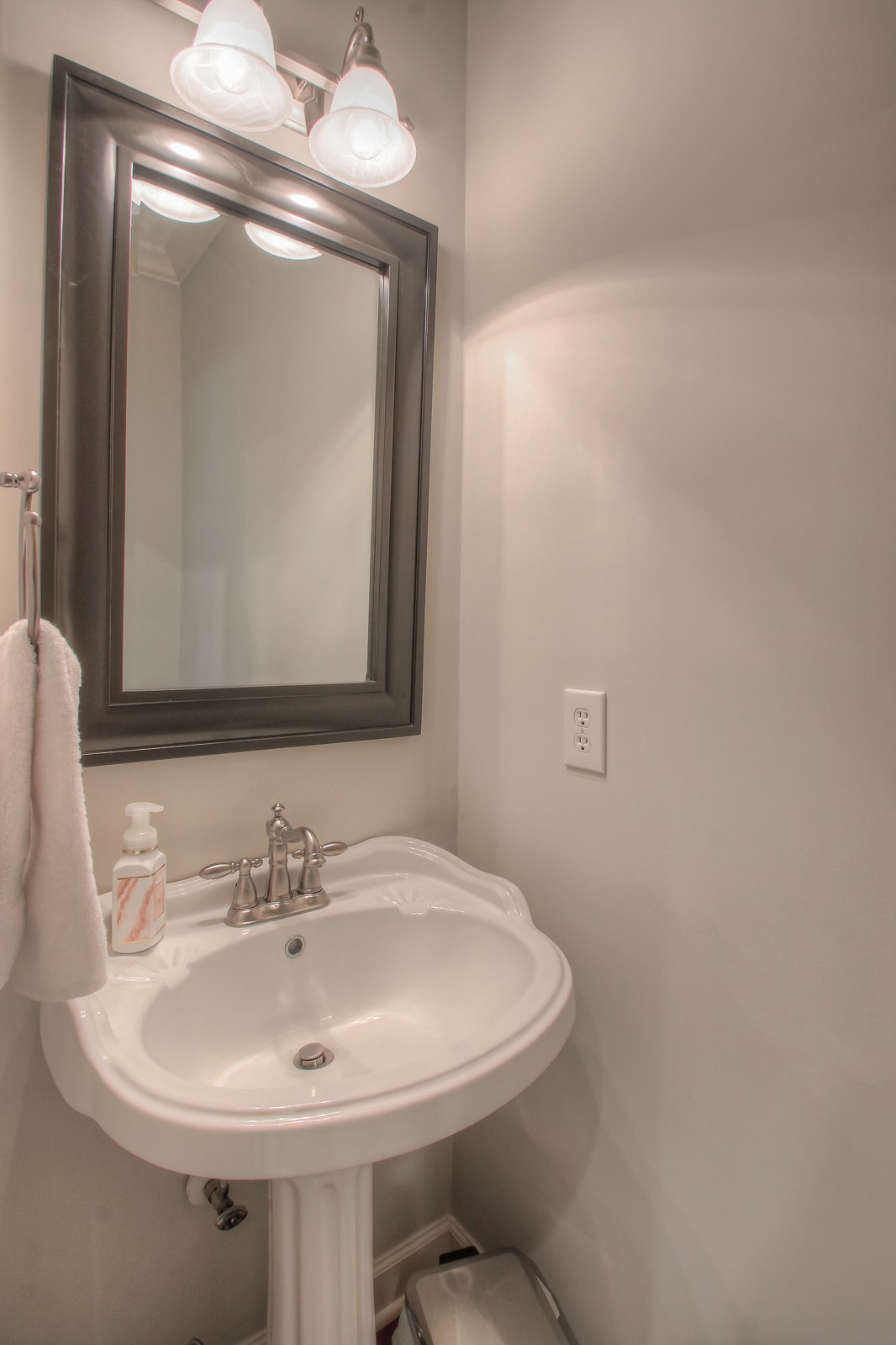 9251 Link Road Christiana, TN 37037 - Photo 36 of 40 a bathroom with a sink and a mirror