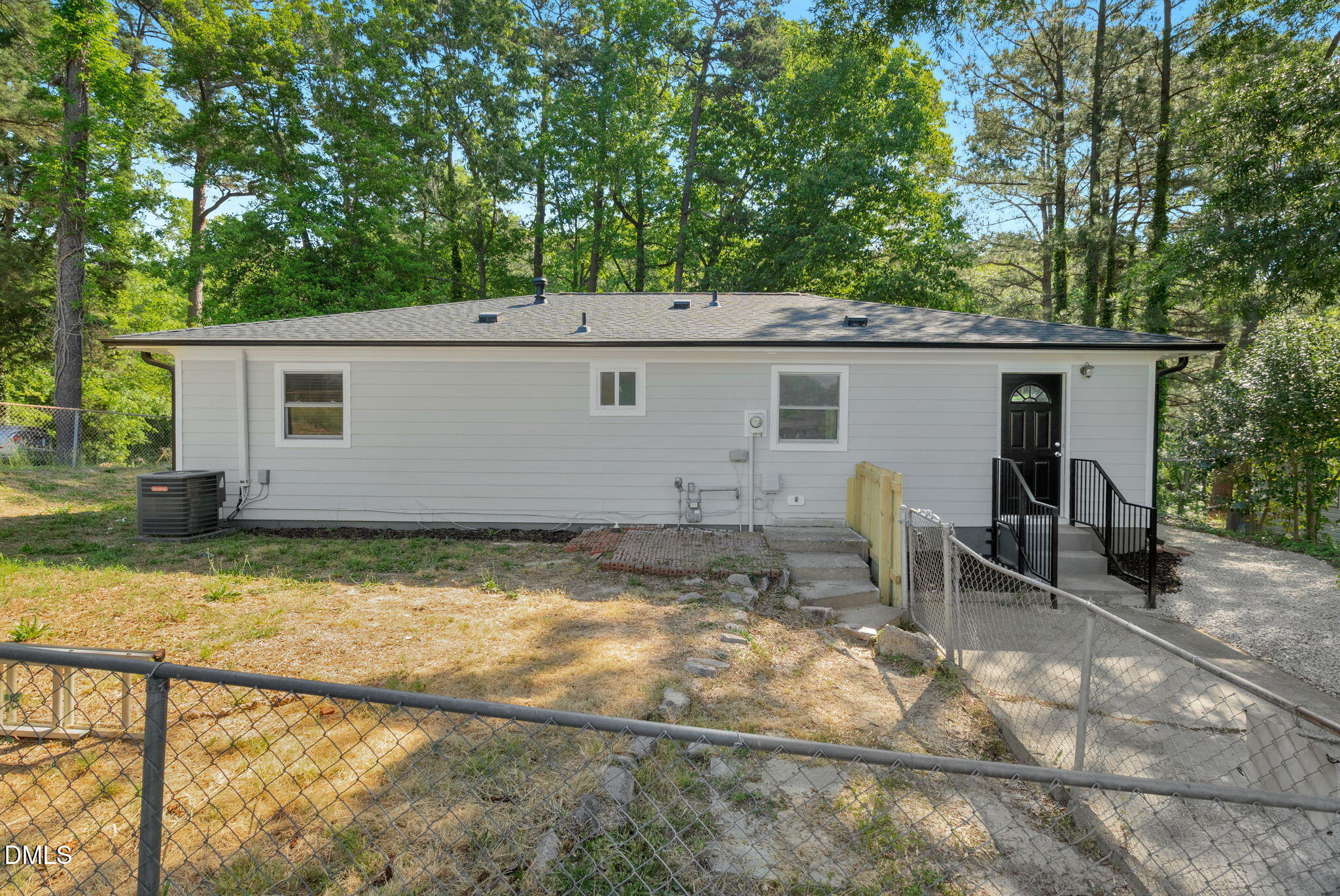 308 Lynn Road Durham, NC 27703 - Photo 21 of 22 27-web-or-mls-308 Lynn Rd-27