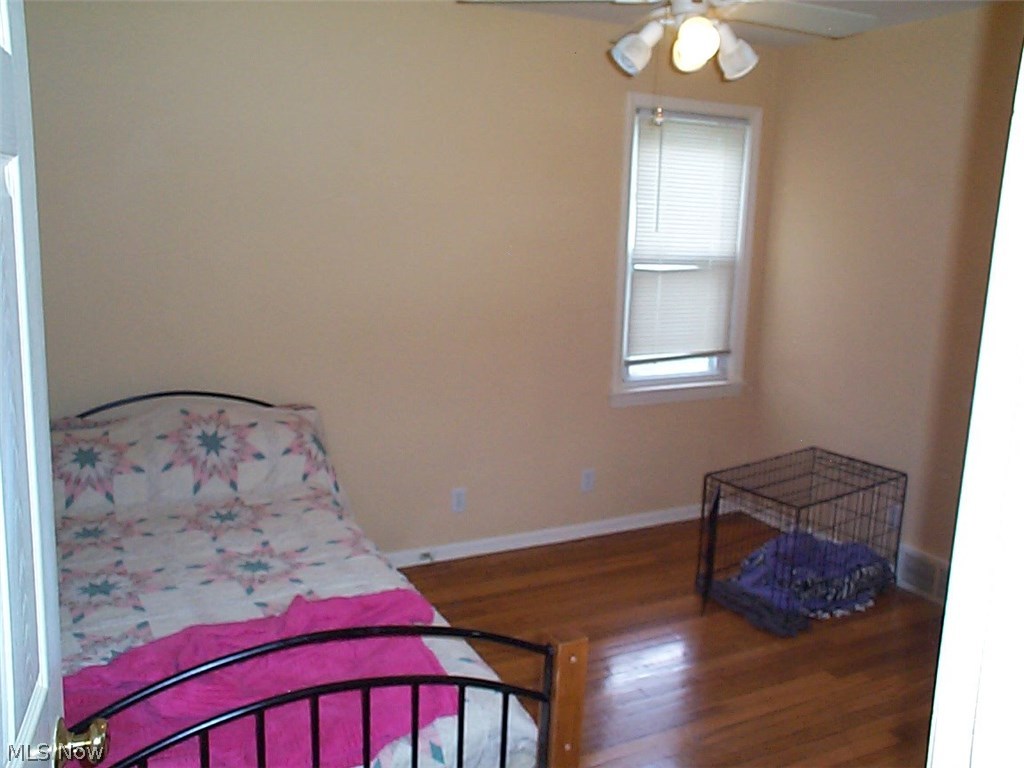 1146 Sunset Road Cleveland, OH 44124 - Photo 12 of 25