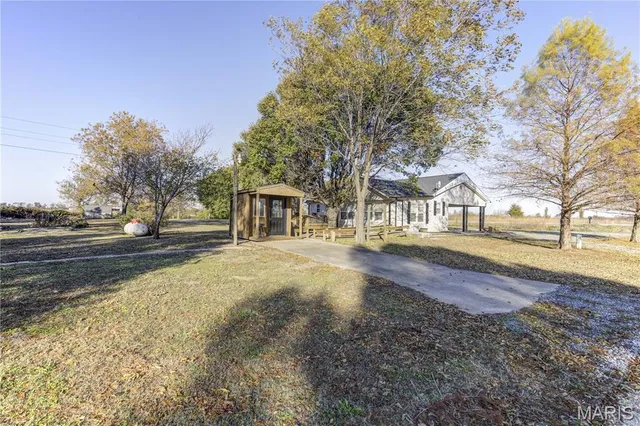 $179,000 | 3780 Highway 80, Matthews, MO 63867