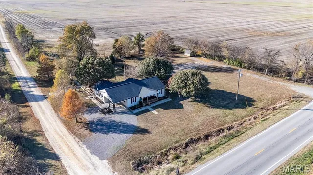 $179,000 | 3780 Highway 80, Matthews, MO 63867