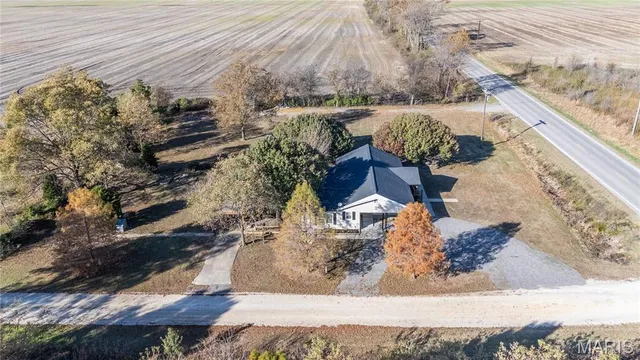 $179,000 | 3780 Highway 80, Matthews, MO 63867