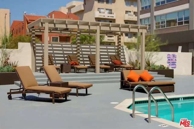 a view of outdoor space yard deck and patio