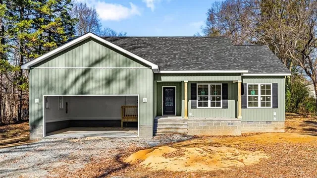 $409,000 | 125 Albertson Road, Thomasville, NC 27360