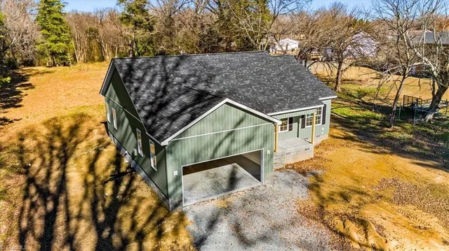 $409,000 | 125 Albertson Road, Thomasville, NC 27360