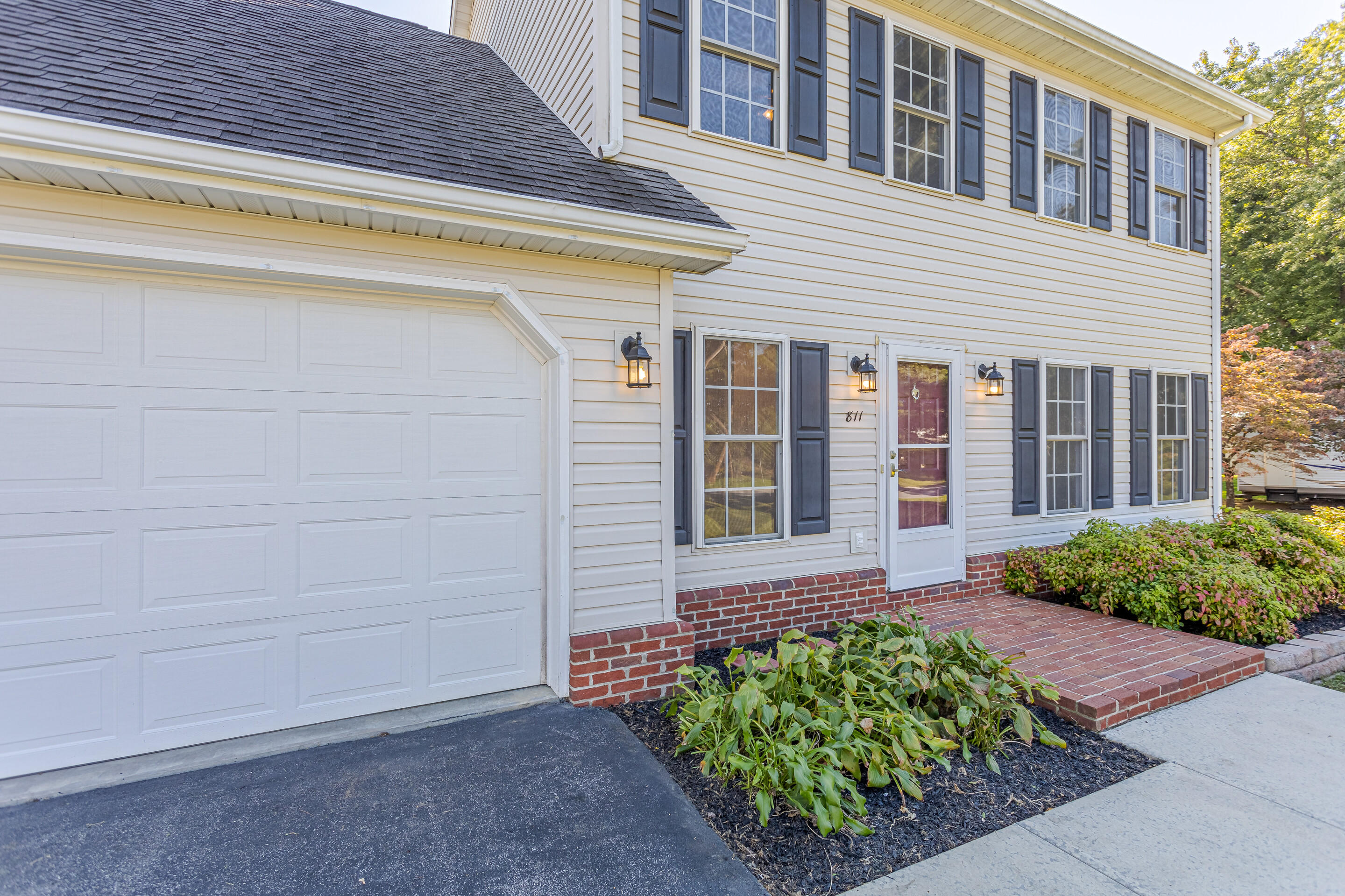811 Ruddell Road Vinton, VA 24179 - Photo 5 of 42 05_811_Ruddle_Rd5_mls