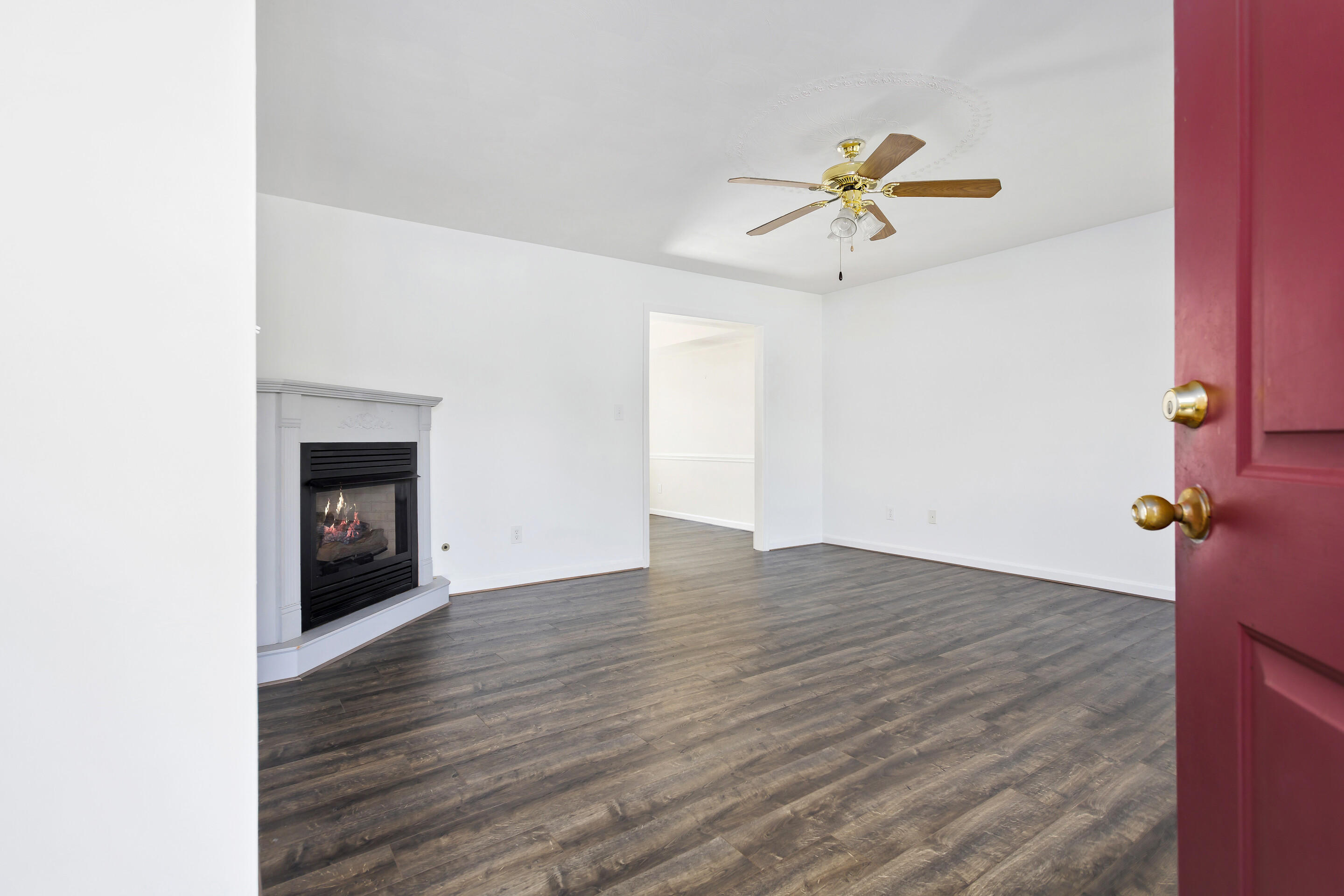 811 Ruddell Road Vinton, VA 24179 - Photo 6 of 42 06_811_Ruddle_Rd6_mls