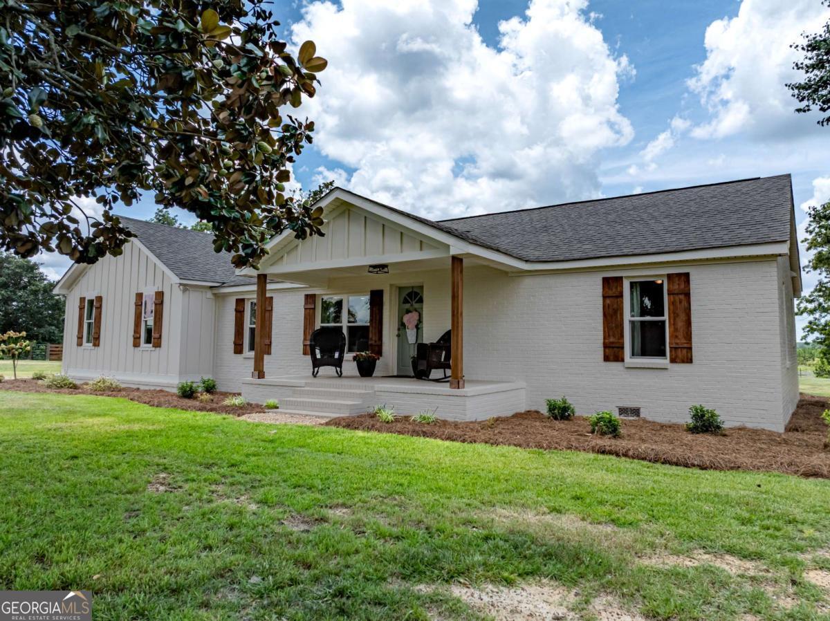 950 Crawley Road Omega, GA 31775 - Photo 2 of 60