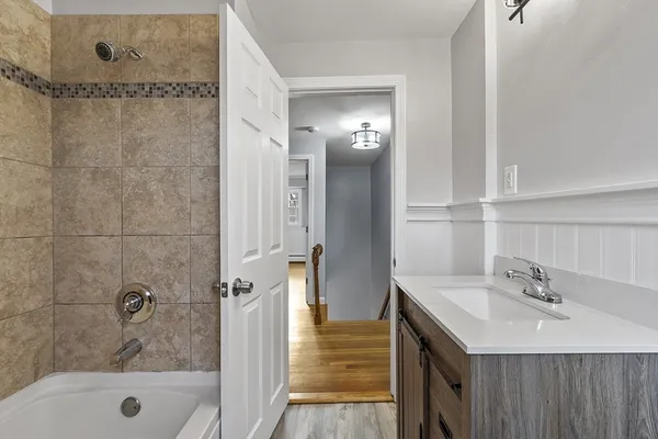 $2,950 | 124 Chadwick Street, North Andover, MA 01845