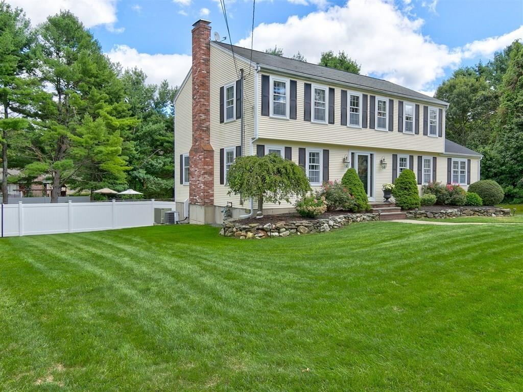 119 Argilla Road Andover, MA 01810 - Photo 3 of 33