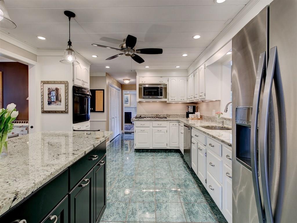119 Argilla Road Andover, MA 01810 - Photo 7 of 33