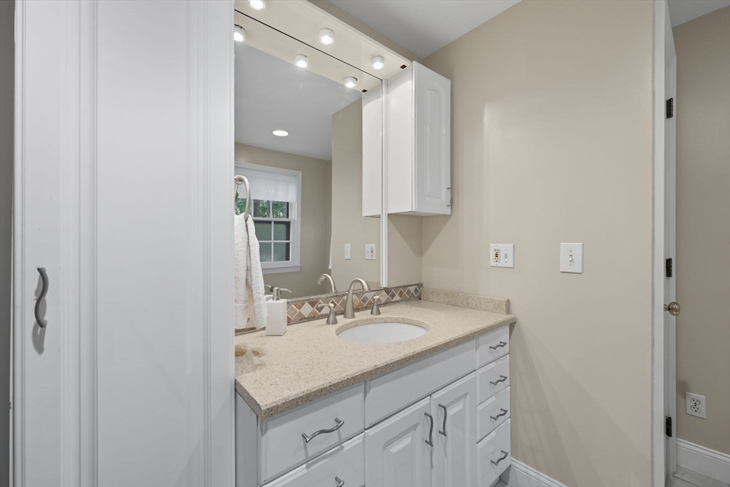 262 Loudville Road Easthampton, MA 01027 - Photo 22 of 42