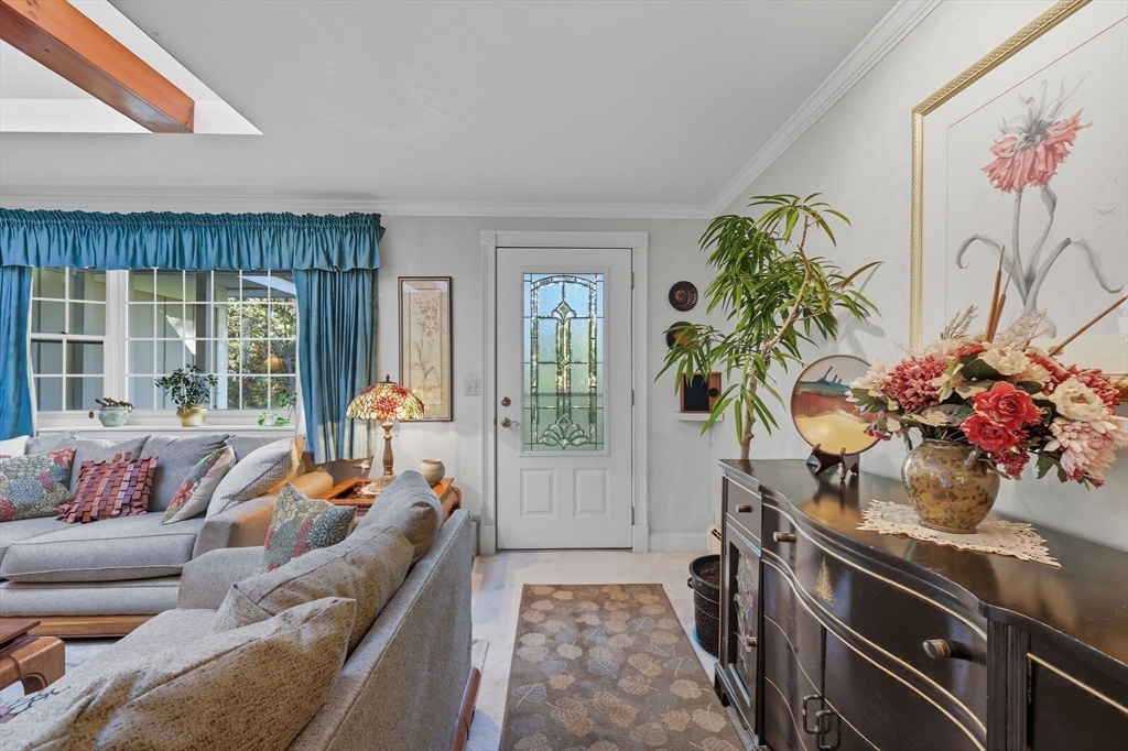 262 Loudville Road Easthampton, MA 01027 - Photo 5 of 42