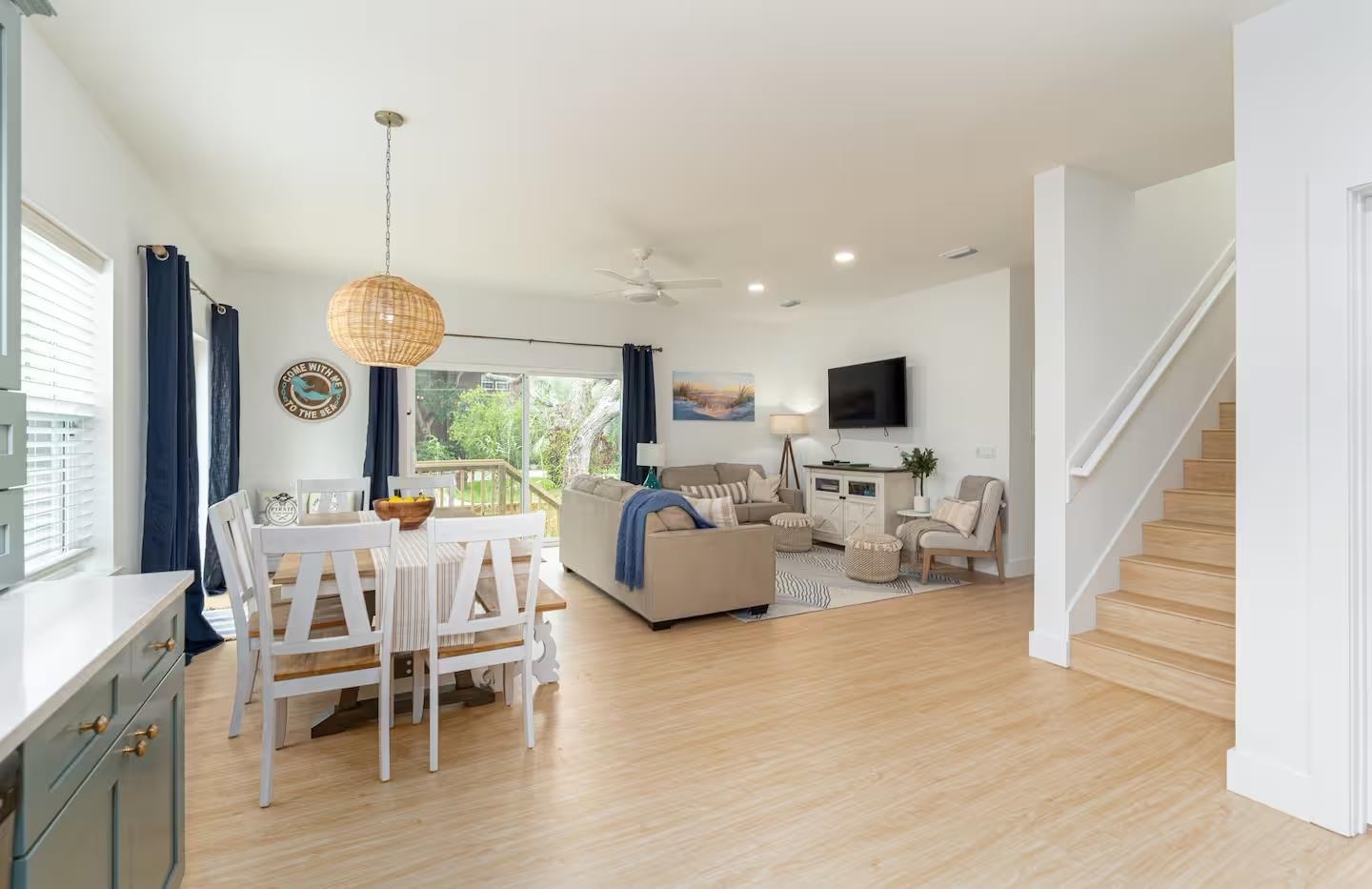 600 Twenty-First Street St. Augustine, FL 32084 - Photo 9 of 32 a view of a dining room with furniture window and wooden floor