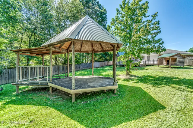 $2,300 | 348 Durham Court, Brandon, MS 39047