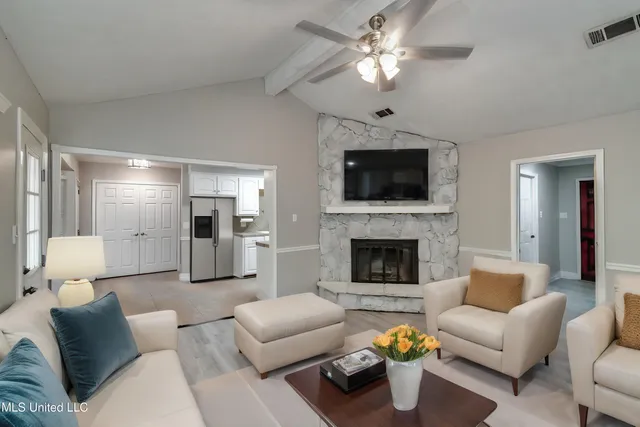 $2,300 | 348 Durham Court, Brandon, MS 39047