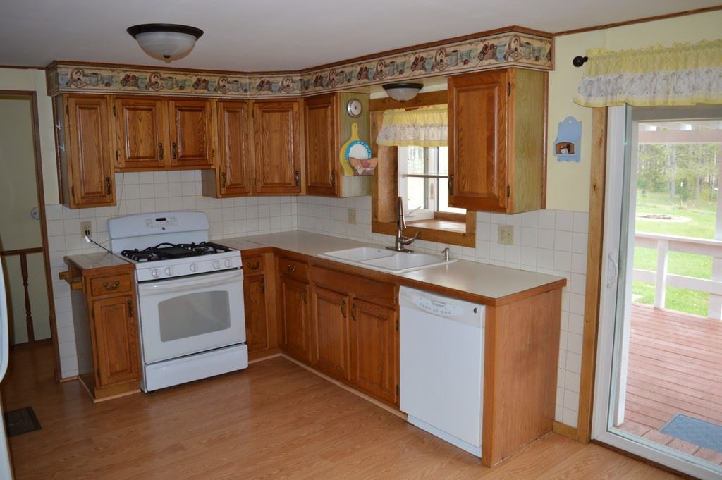 6174 Hart Road South Boardman, MI 49680 - Photo 28 of 41 1846900-27.JPG