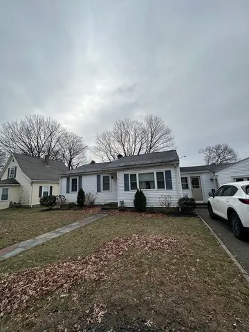 $3,000 | 284 Torrey Street, Brockton, MA 02301