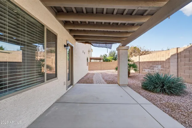 $2,475 | 16036 West Custer Lane, Surprise, AZ 85379