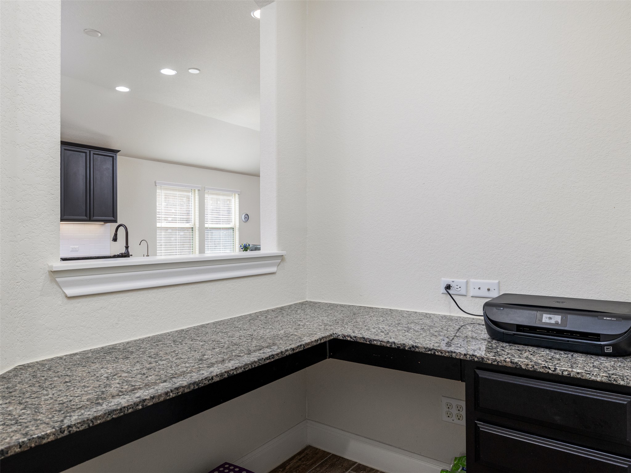 17314 Calipatria Lane Pflugerville, TX 78660 - Photo 9 of 27