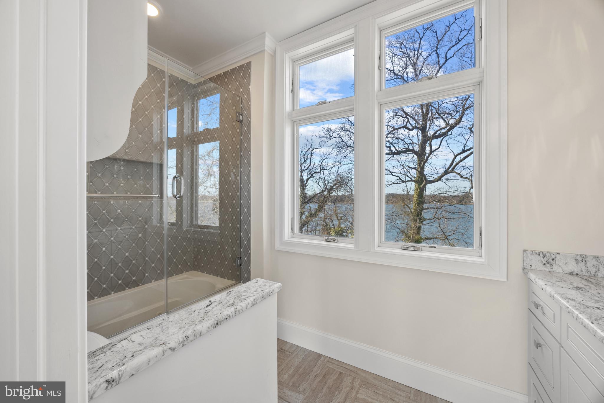 509 Edgewater Road Pasadena, MD 21122 - Photo 35 of 44 Ensuite bath