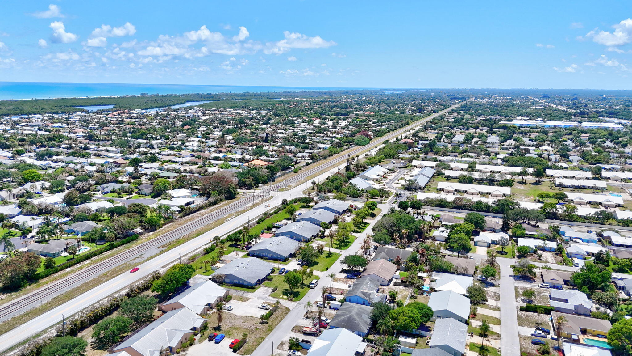 9040 Southeast Hobe Ridge Avenue Hobe Sound, FL 33455 - Photo 35 of 46 Looking South