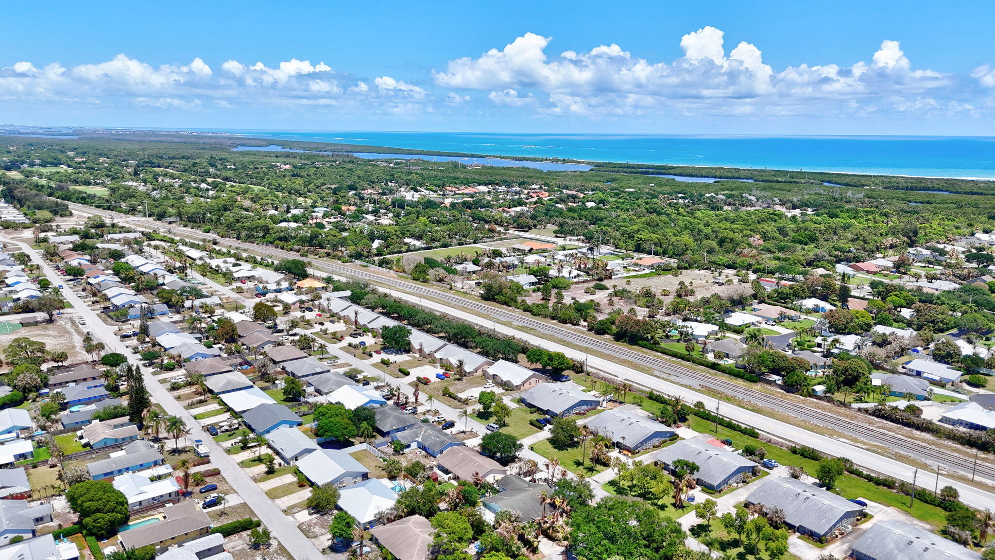 9040 Southeast Hobe Ridge Avenue Hobe Sound, FL 33455 - Photo 38 of 46 North East
