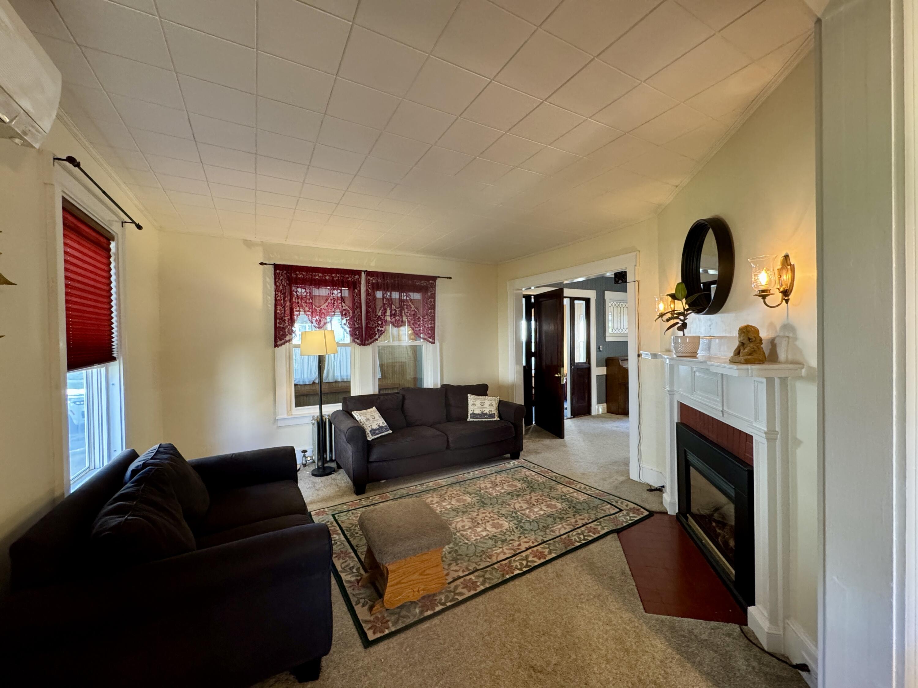 104 7th Street Bangor, ME 04401 - Photo 12 of 73 Living Room