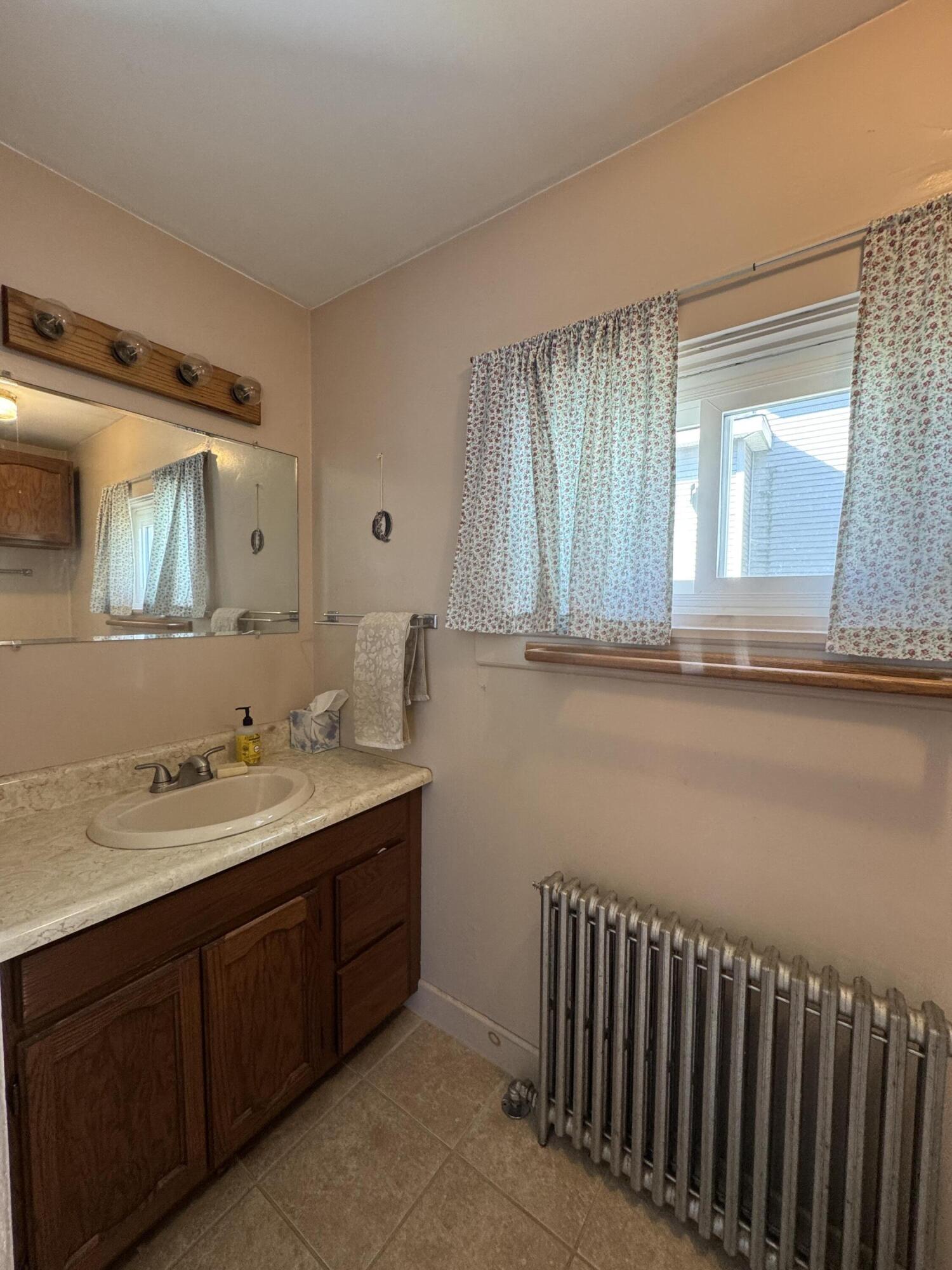 104 7th Street Bangor, ME 04401 - Photo 28 of 73 Half Bathroom