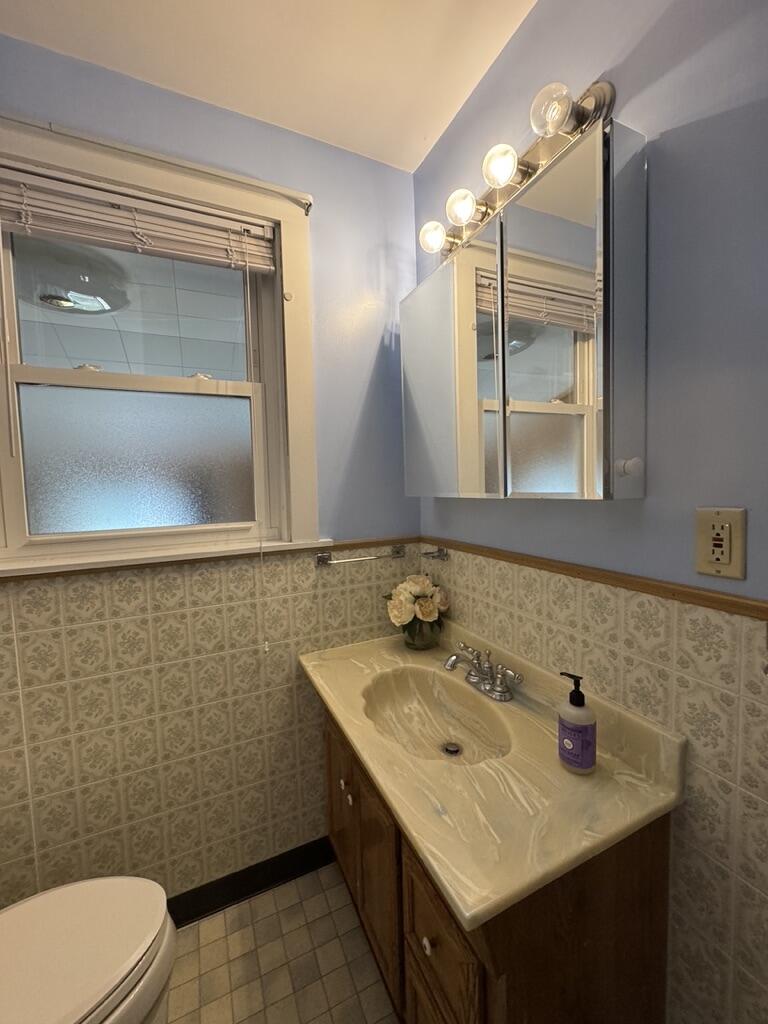 104 7th Street Bangor, ME 04401 - Photo 48 of 73 Vanity