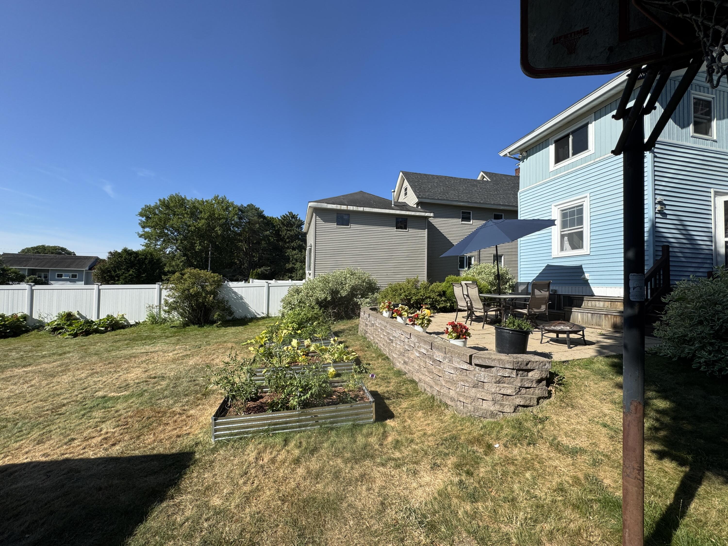 104 7th Street Bangor, ME 04401 - Photo 61 of 73 Beautiful Gardens