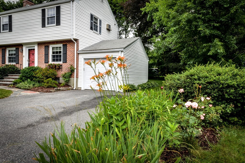 9 Nottingham Drive Natick, MA 01760 - Photo 23 of 23 Gallery Image 23
