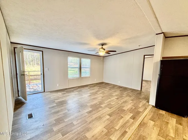 $152,000 | 1033 Spike Lane, Summit, MS 39666