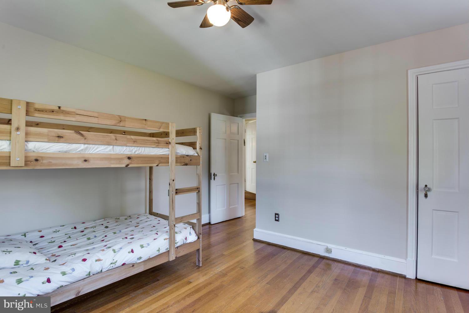 1520 Locust Road Northwest Washington, DC 20012 - Photo 11 of 17 Bedroom 3