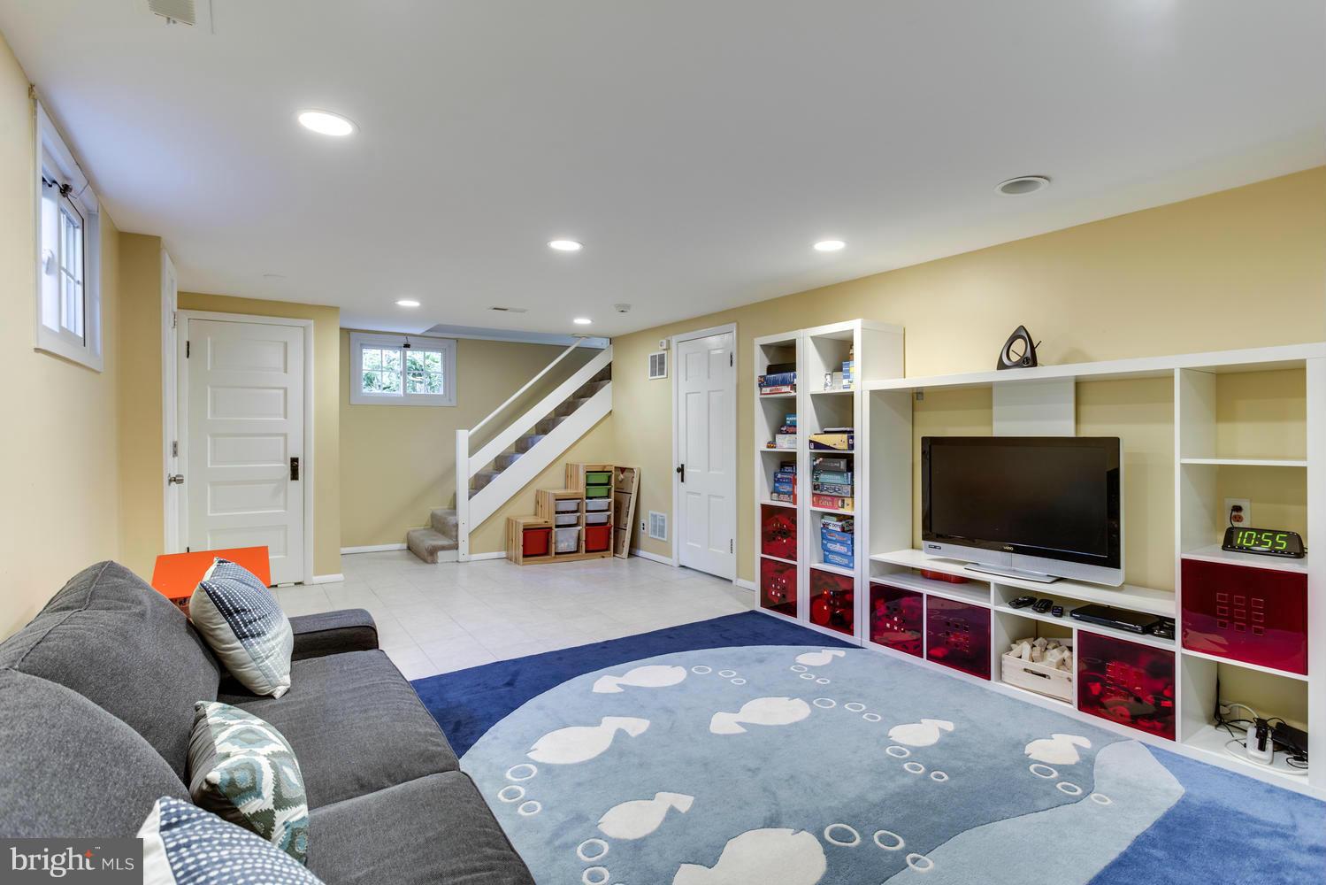 1520 Locust Road Northwest Washington, DC 20012 - Photo 14 of 17 Recreation Room