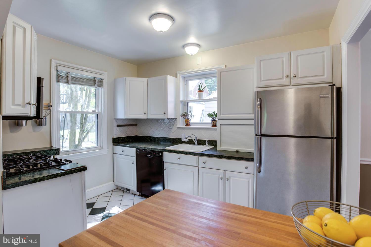 1520 Locust Road Northwest Washington, DC 20012 - Photo 7 of 17 Kitchen