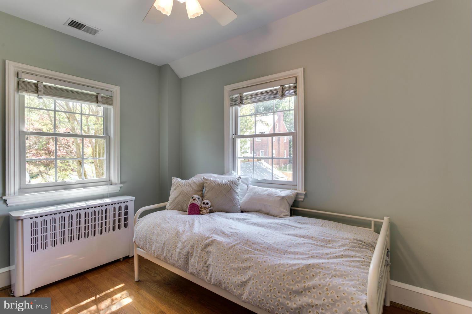 1520 Locust Road Northwest Washington, DC 20012 - Photo 10 of 17 Bedroom 2
