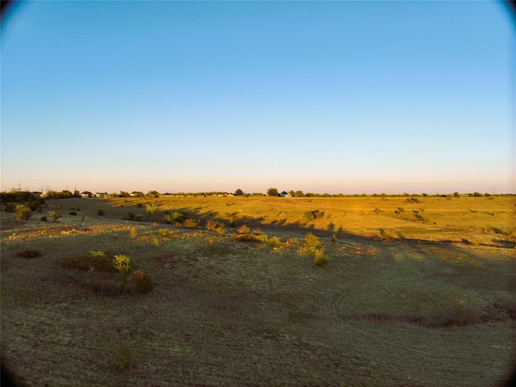 5885 D Old Springtown Road Weatherford, TX 76085 - Photo 3 of 11 a view of an ocean