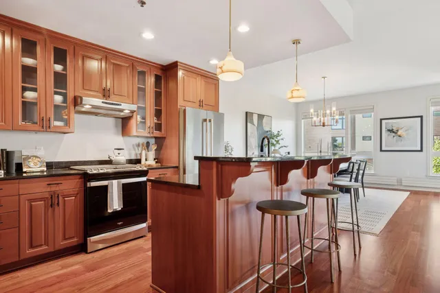 $830,000 | 4201 Sunset Drive, Unit N201, Spring Park, MN 55384