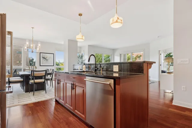 $830,000 | 4201 Sunset Drive, Unit N201, Spring Park, MN 55384