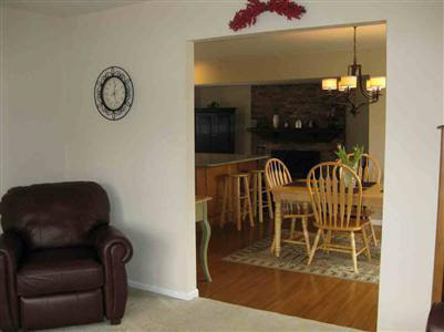 6324 Yorkshire North Riding Road Flint, MI 48532 - Photo 6 of 12 20175348-5.JPG