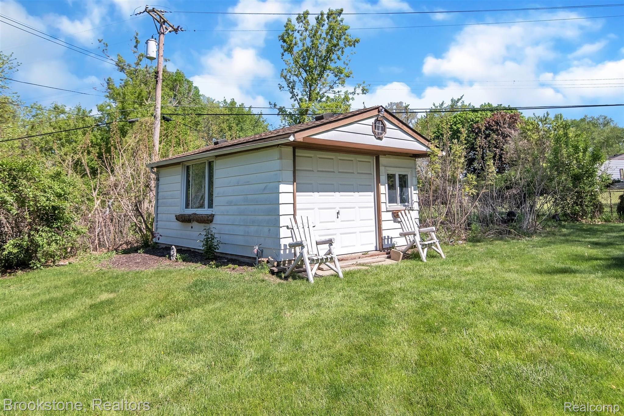 45310 West 10 Mile Road Novi, MI 48375 - Photo 37 of 49 37-45310 W 10 Mile Rd-Windowstill-Real-Estate-Photography-37.jpg