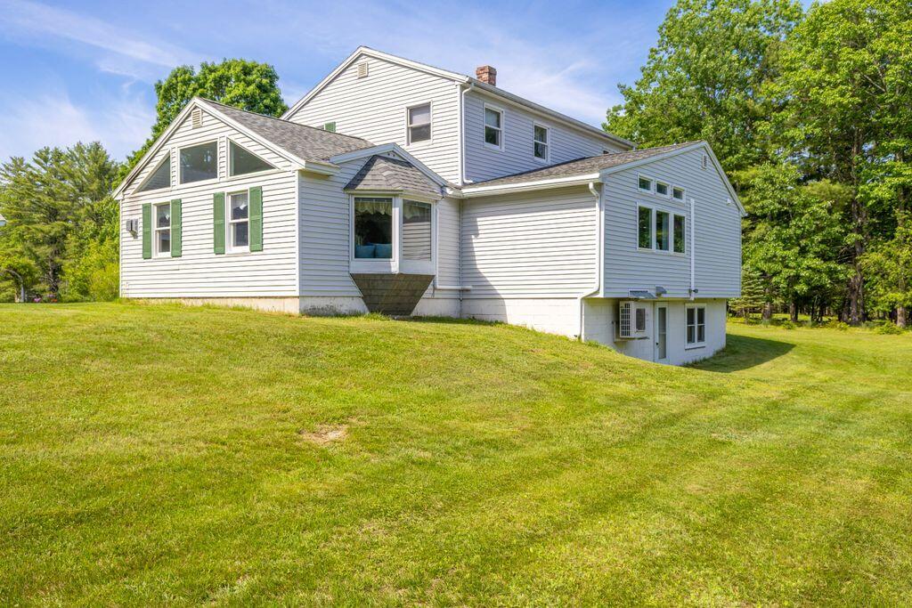 33 McLellan Road Gorham, ME 04038 - Photo 4 of 50 Side/Back
