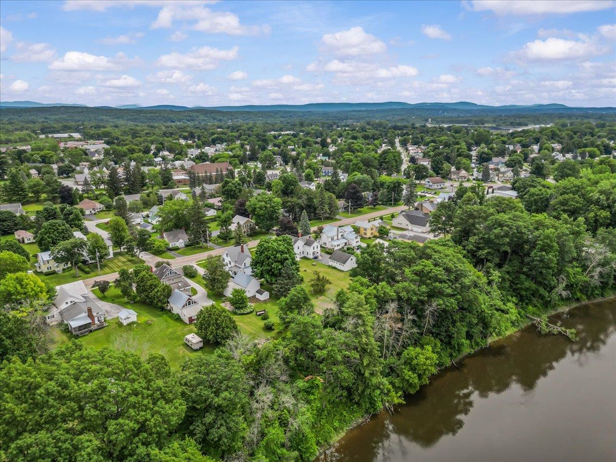 23 Spring Street Swanton, VT 05488 - Photo 29 of 33