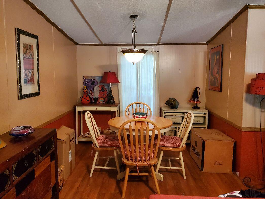 2490 Crescent Wood Road Navarre, FL 32566 - Photo 6 of 12 Gallery Image 6